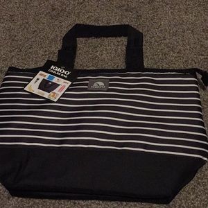 Igloo cooler bag